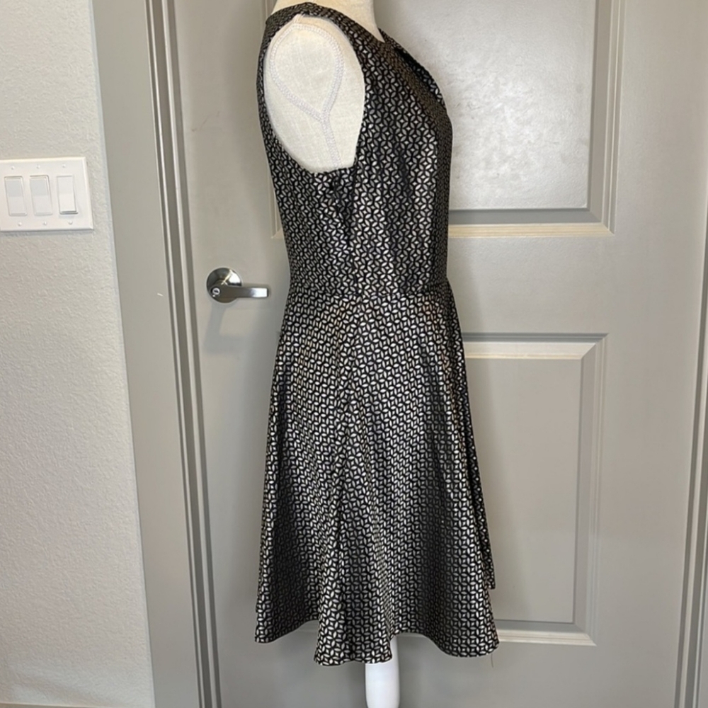 BB Dakota Monochrome Patterned Dress - Picture 15 of 15